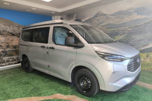 Ford Transit Custom Kombi Gris plata 09